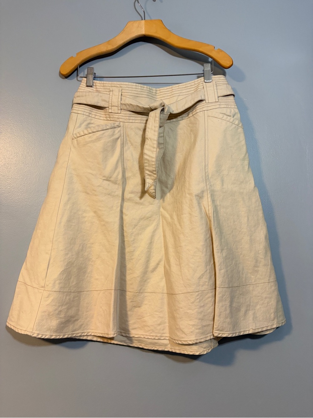 Ann Taylor Cream A-Line Tie-Waist Skirt